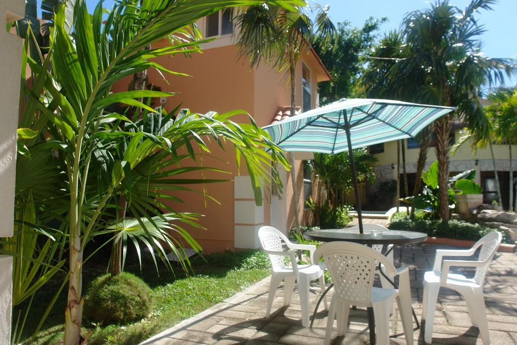Residencia Los Encantos Cancun Exterior photo