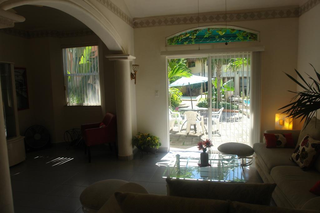 Residencia Los Encantos Cancun Exterior photo